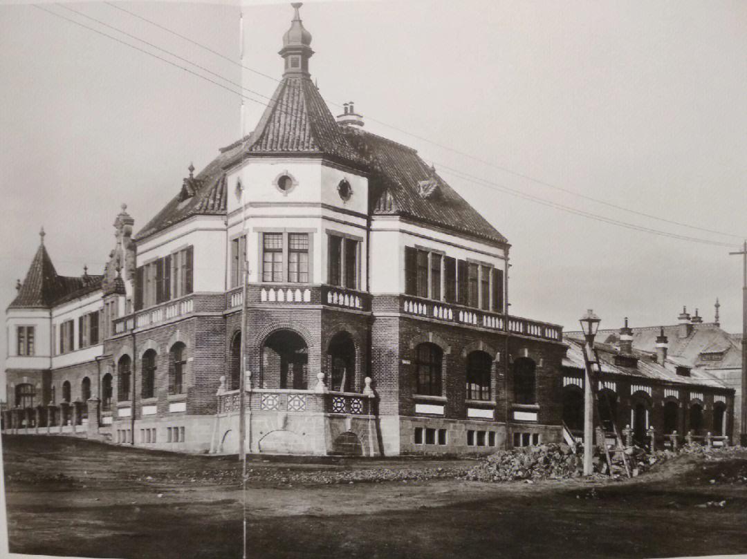 跟着照片去打卡青岛老建筑