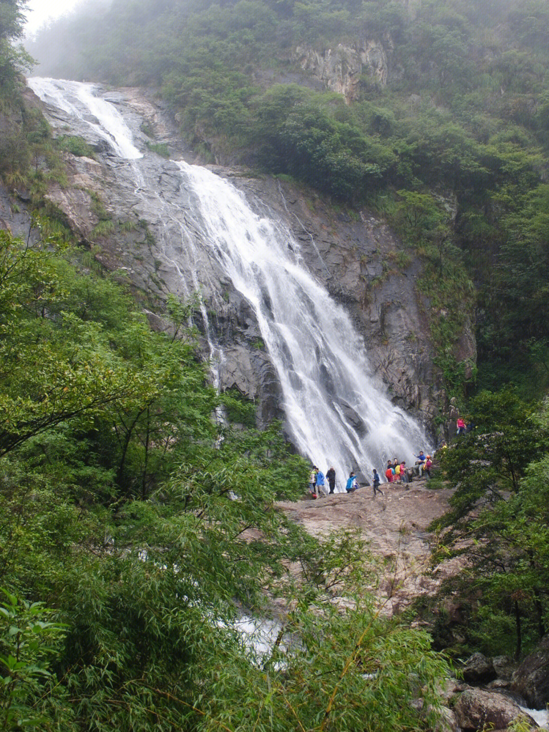 辉县天柱山大峡谷图片