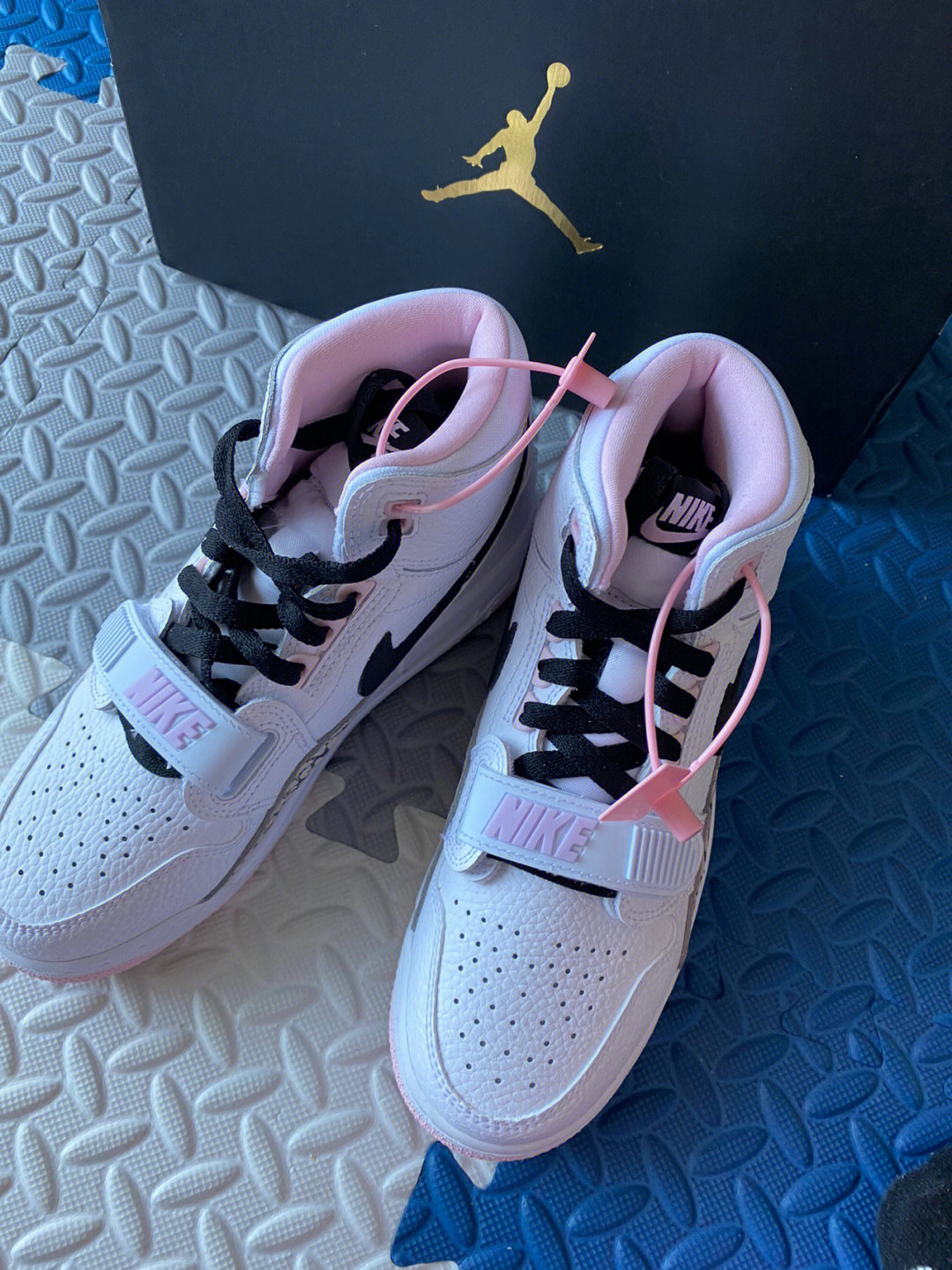 aj312樱花粉nikeairjordan高帮篮球鞋