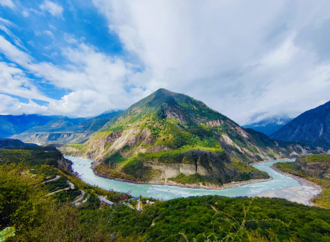 雅鲁藏布大峡谷保护区图片
