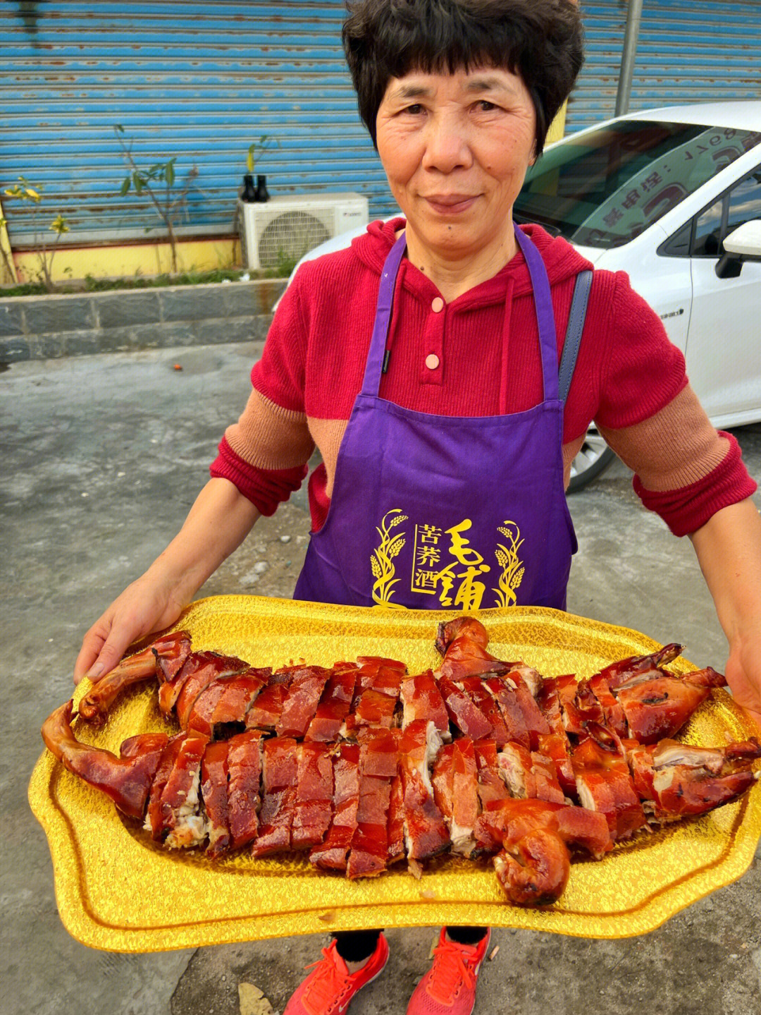 海南乳猪看临高临高乳猪看姐妹四更乳猪