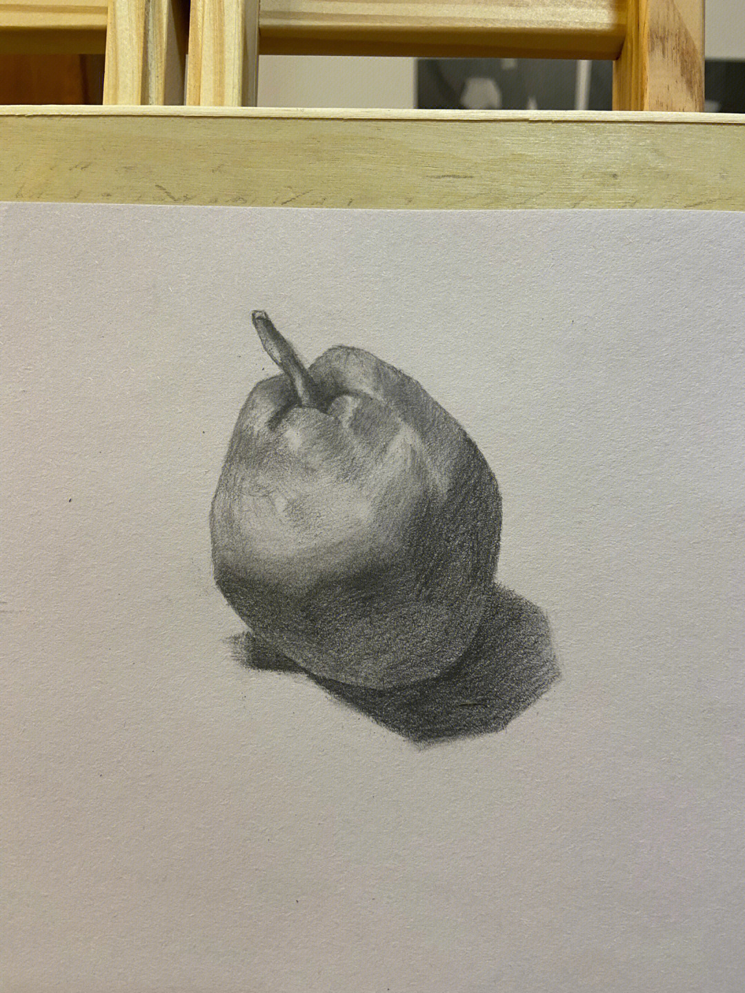 素描一个梨的画法图片