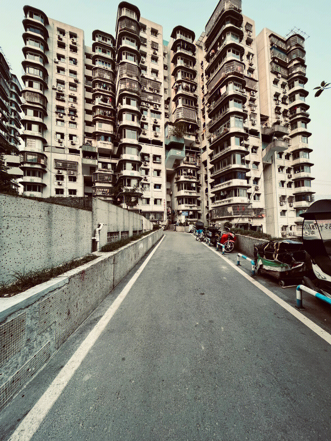 重庆垫江十中28楼坠楼图片