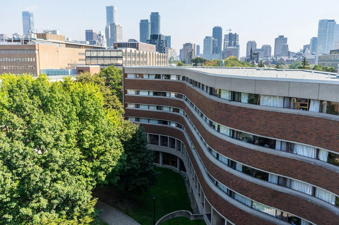 多伦多大学主校区七大学院介绍