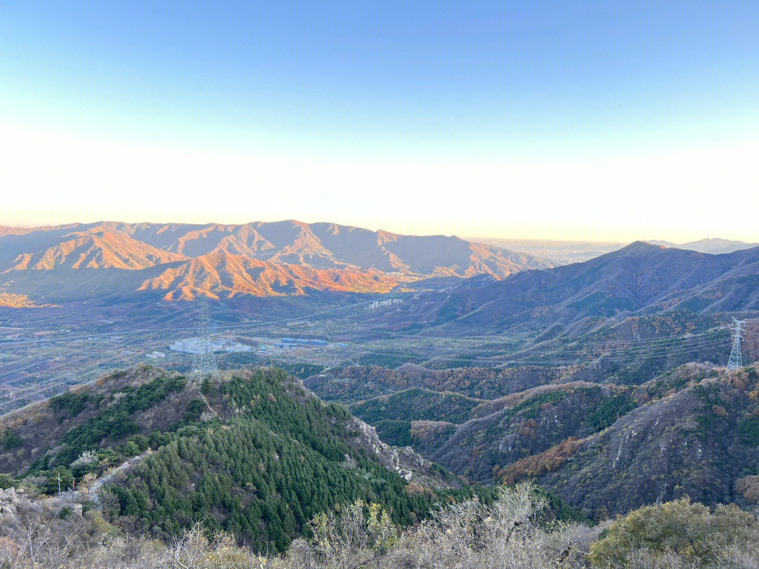 北京阳台山主峰图片