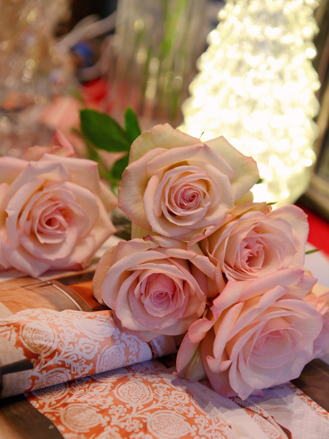 香槟玫瑰花语唯美图片