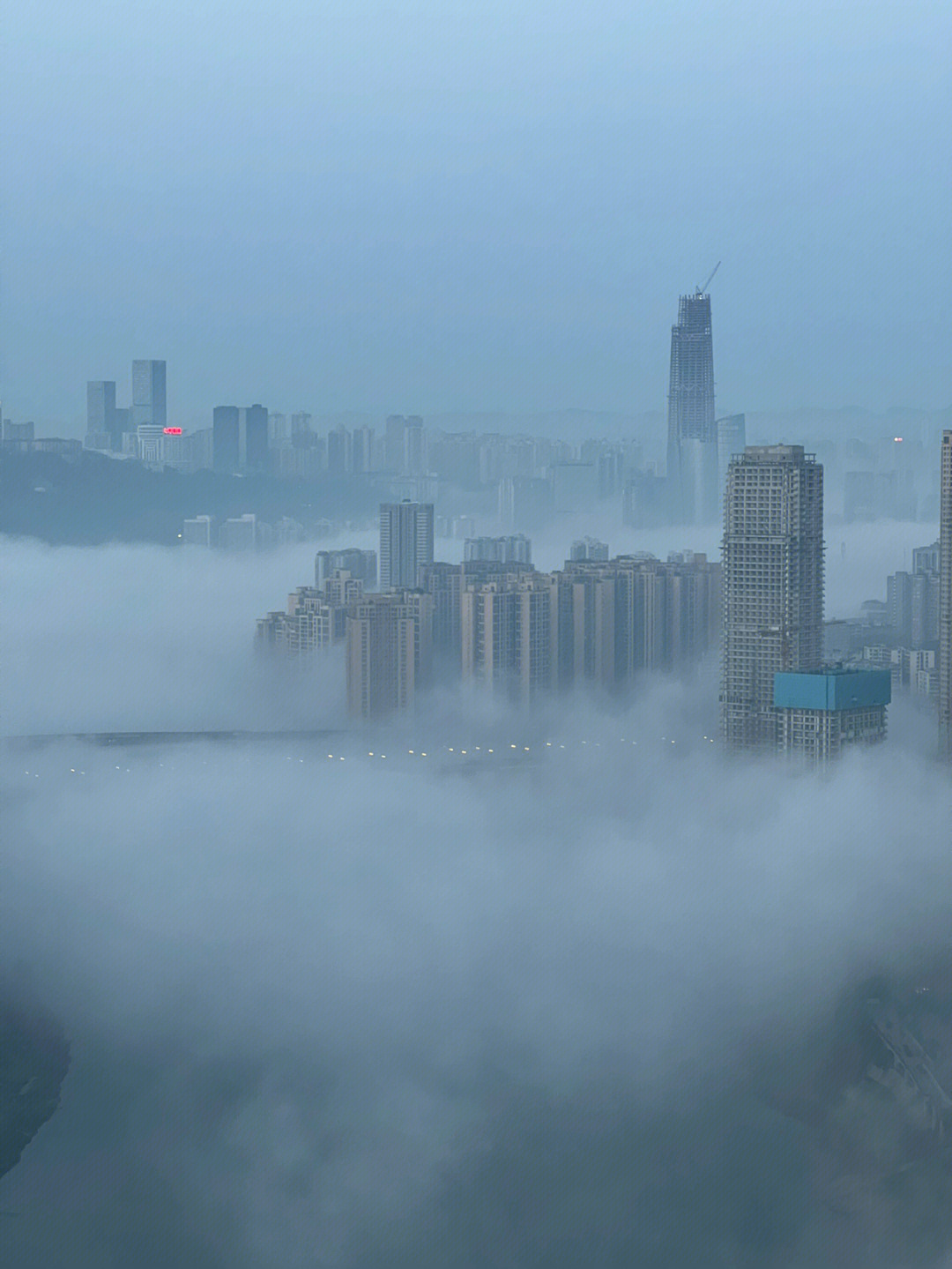 雾都再现