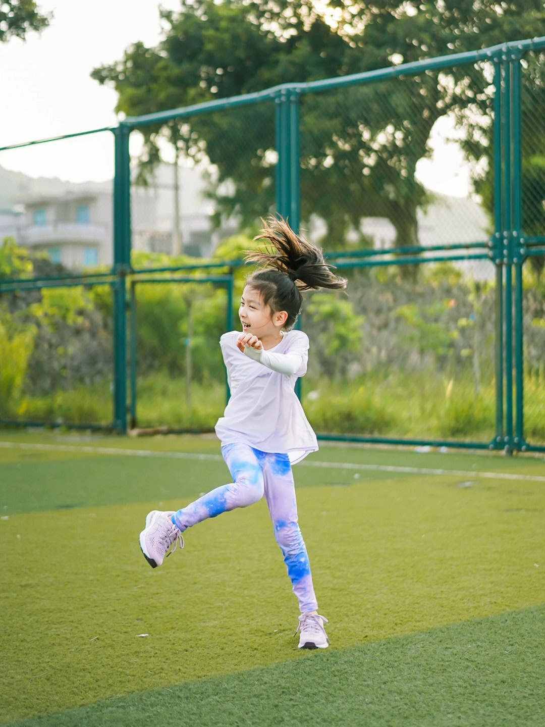 女孩运动发型图片大全图片