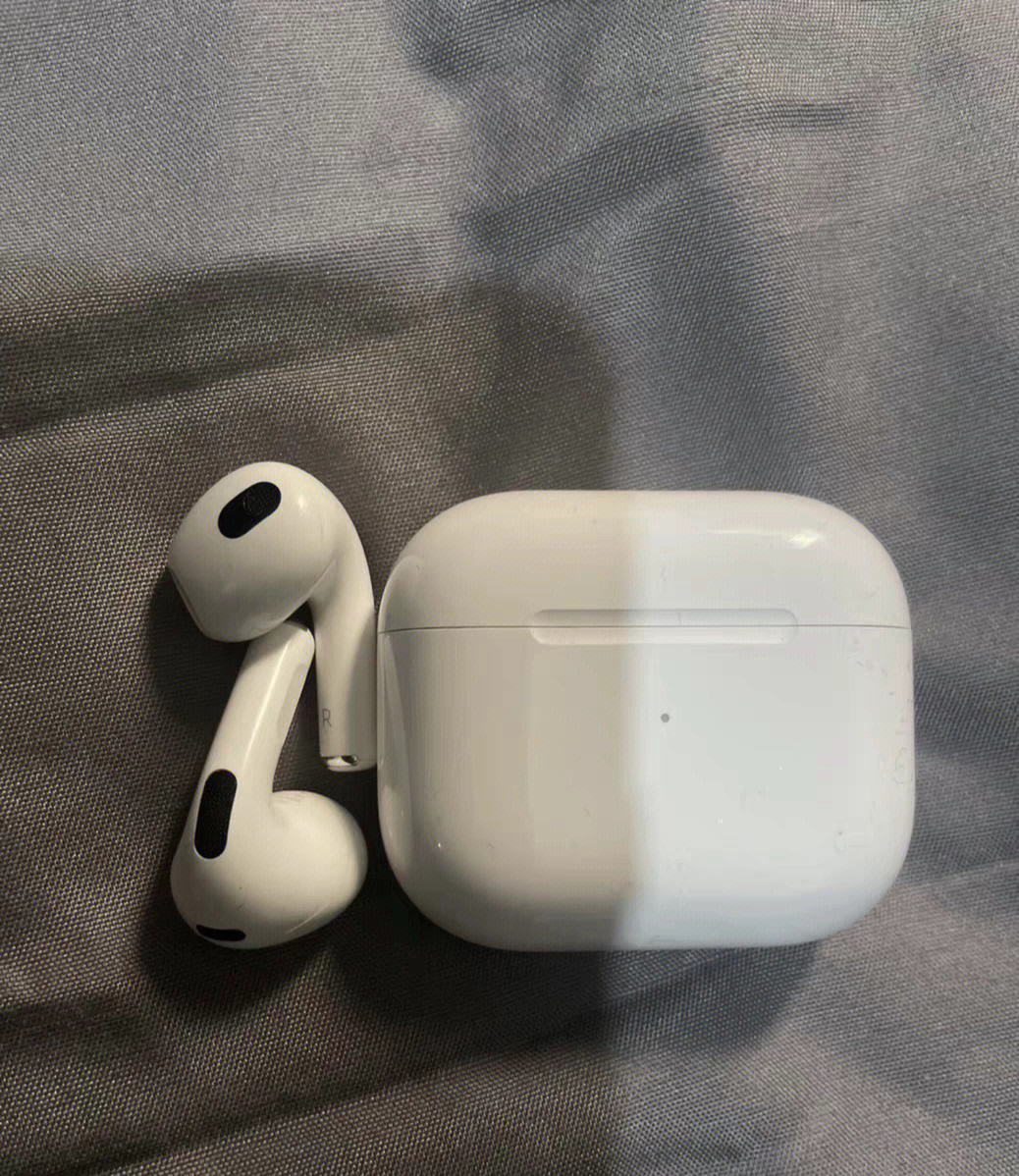 苹果蓝牙耳机airpods3