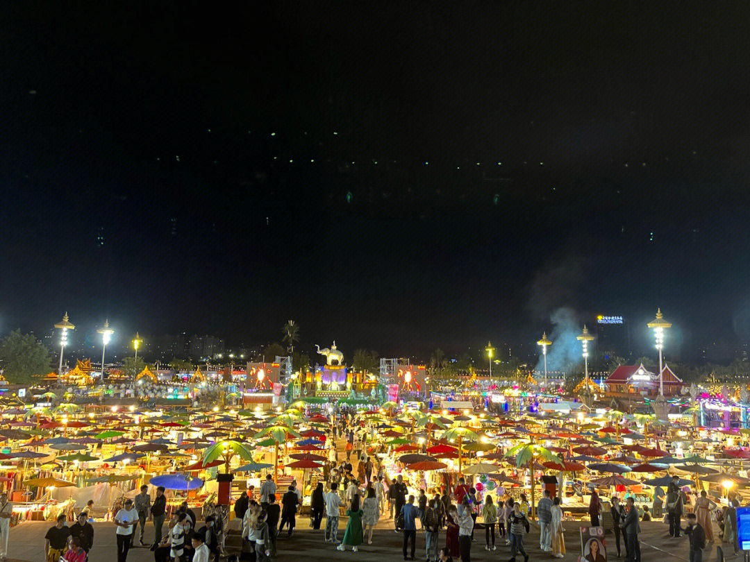 五一农场星光夜市图片