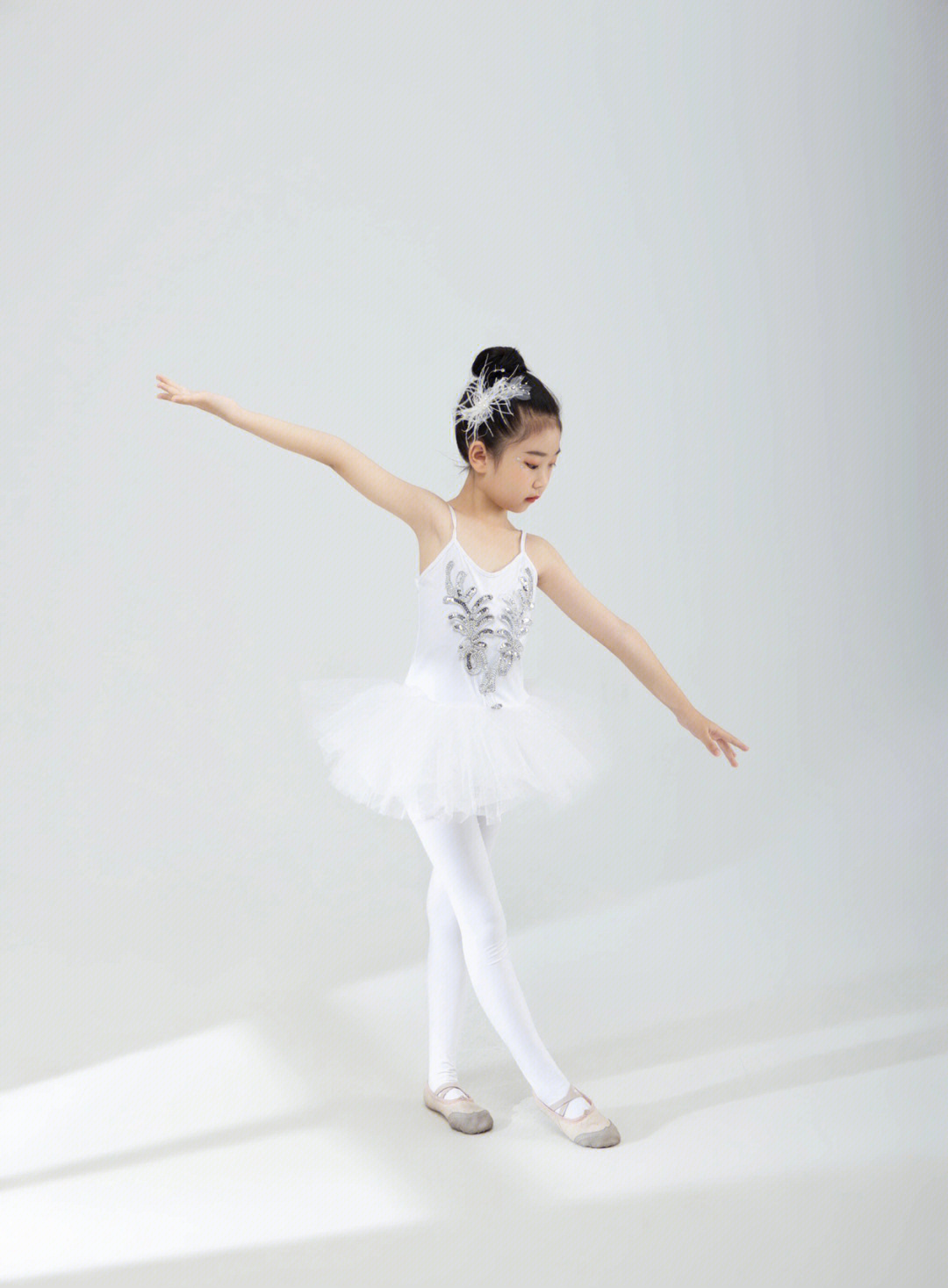 少儿中国舞艺术照图片