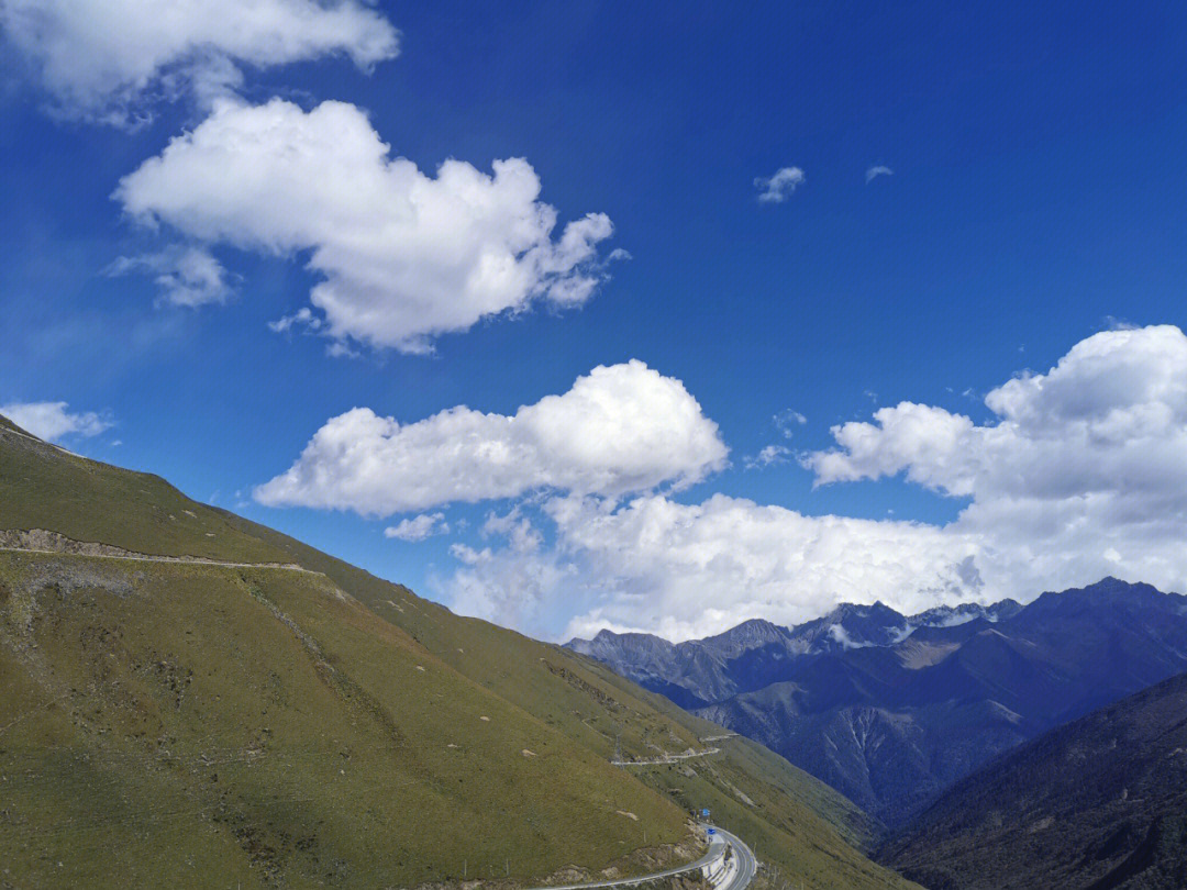 巴朗山和四姑娘山图片