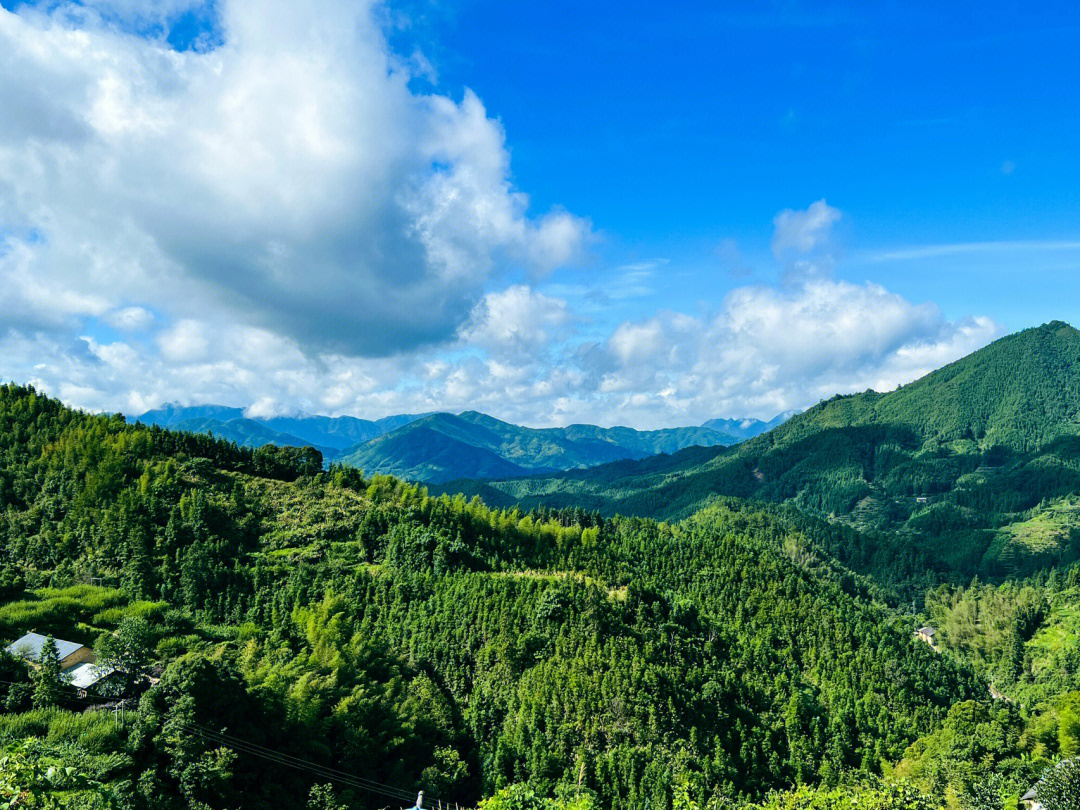 大山深处的原始农村