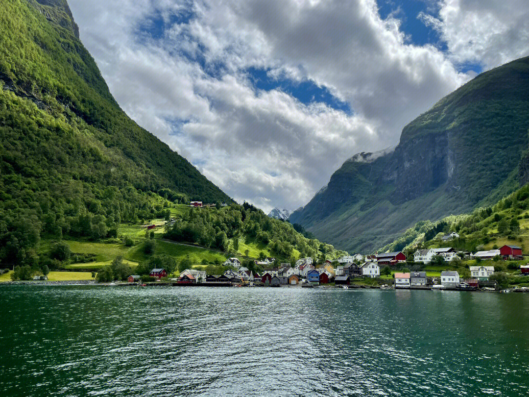 挪威风光描述图片