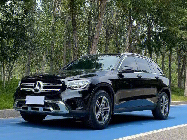 2021款 奔驰glc级 glc 260 l 4matic 动感型2021年02月,2.50万公里