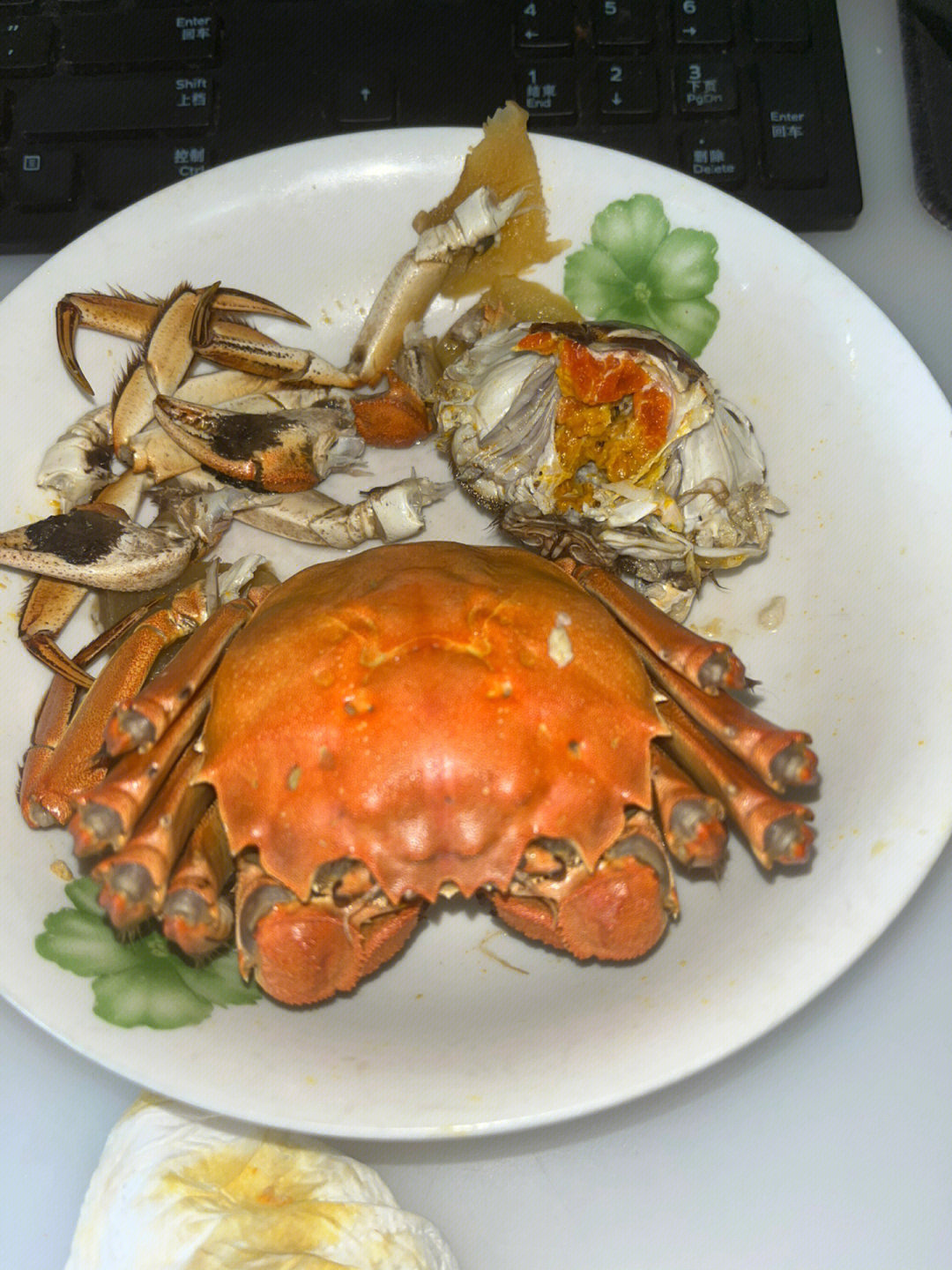 吃大闸蟹不能吃什么（螃蟹和7种食物不能一起吃）