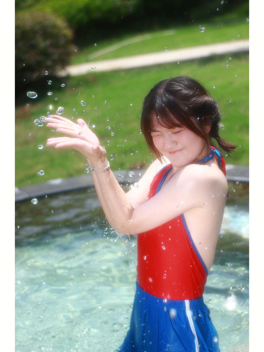 泳装照片少女 大赛图片