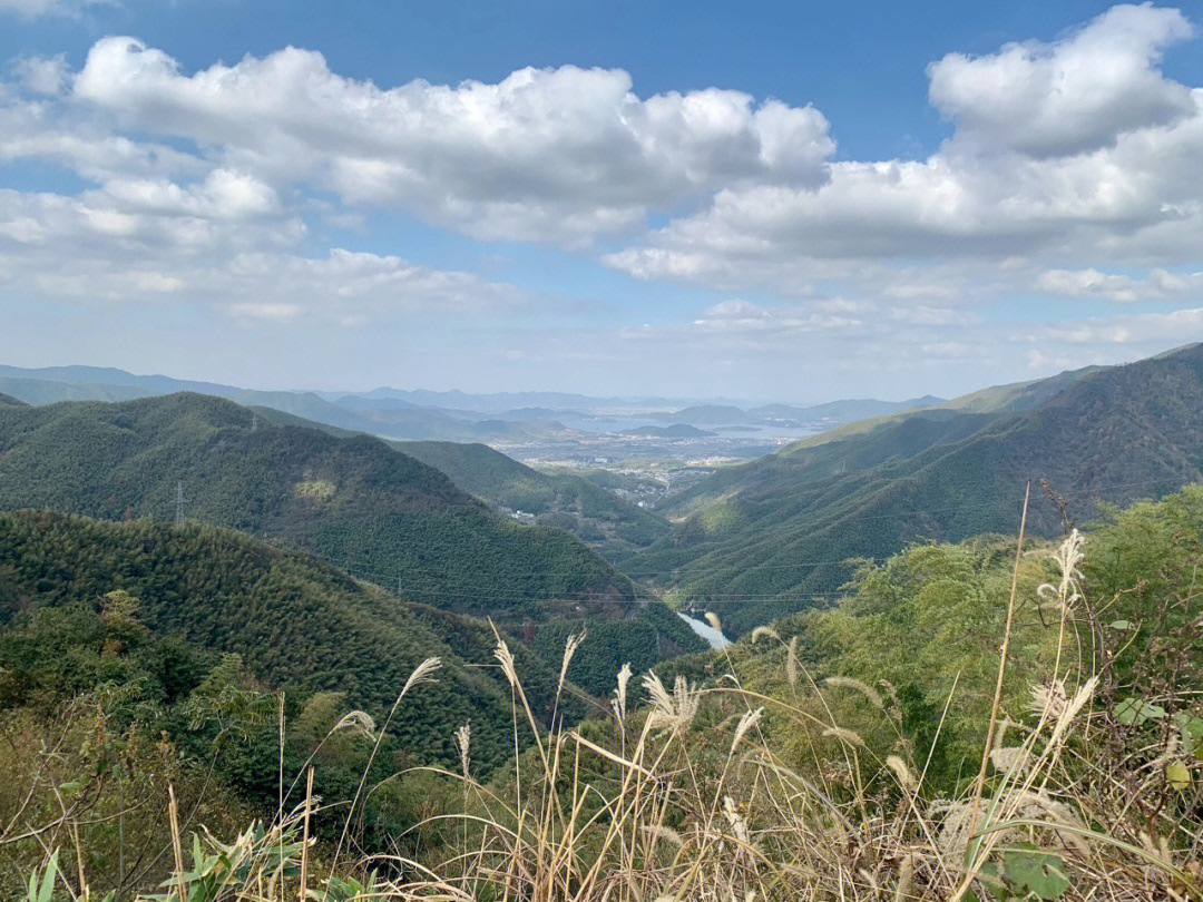 四明山在哪里图片