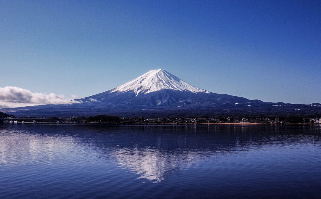 富士山下谐音图片