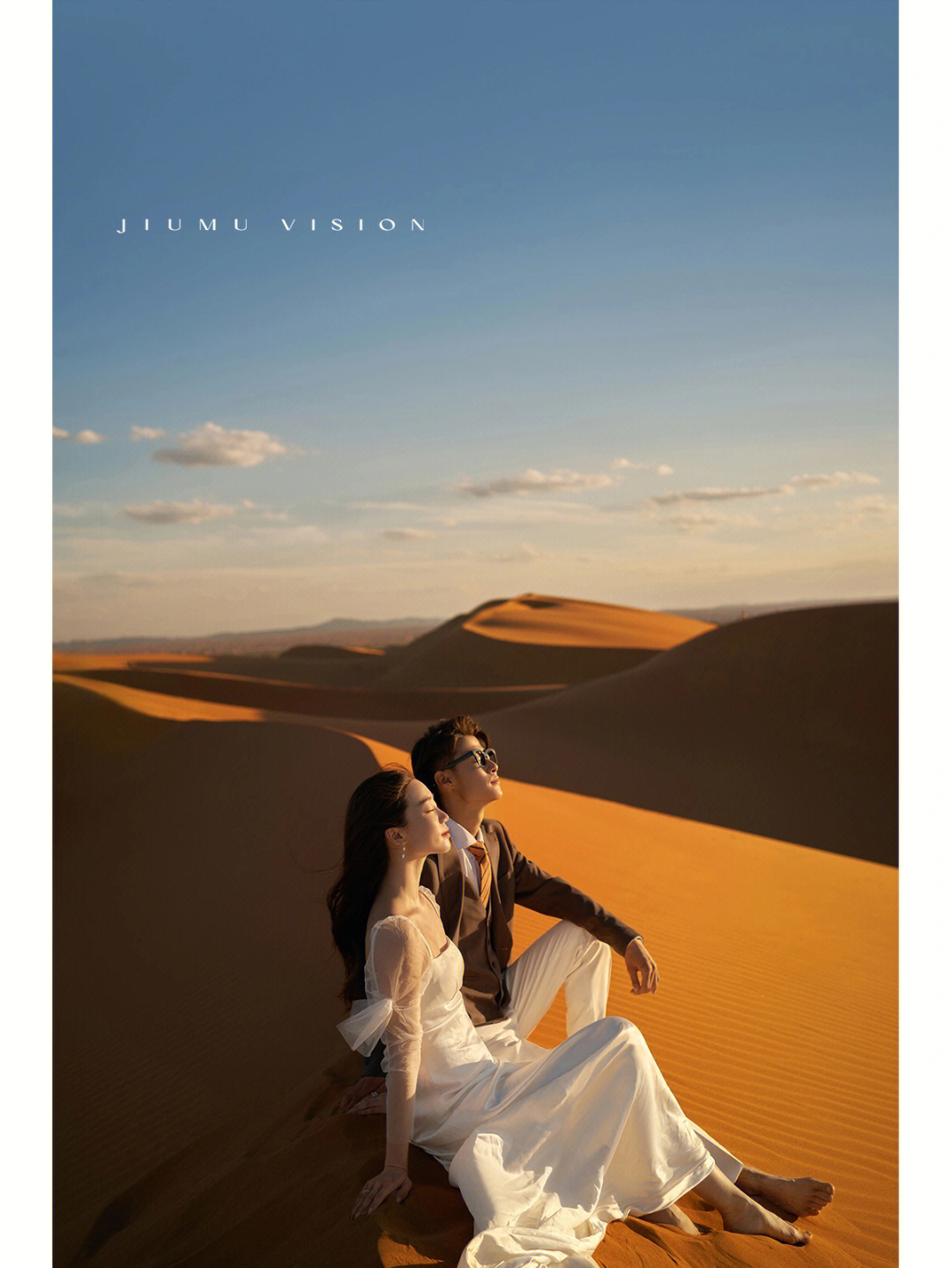 中卫婚纱照不一样的沙漠旅拍婚纱照穿越无人区 寻找绿洲 看到不一样的
