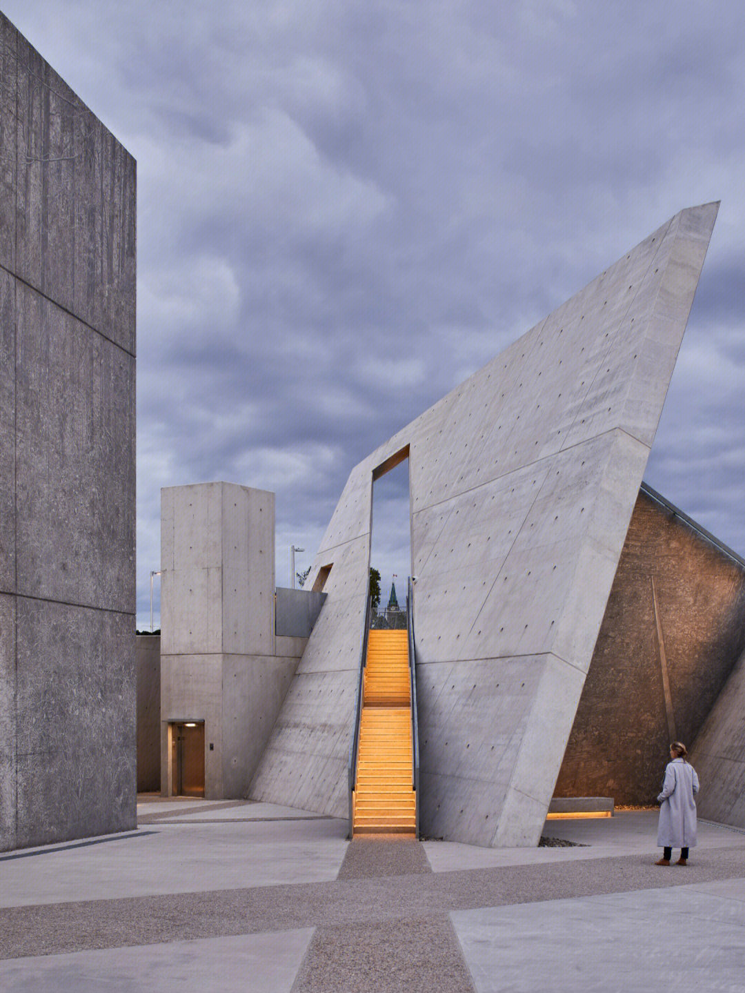 丹尼尔里伯斯金holocaustmonument