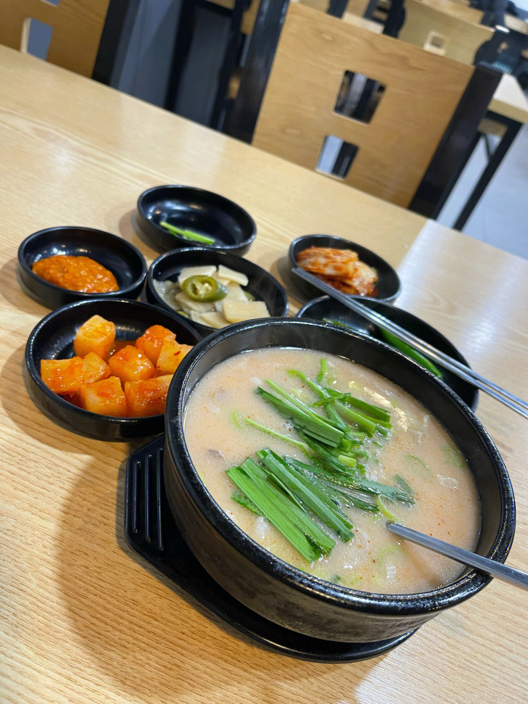 釜山猪肉汤饭
