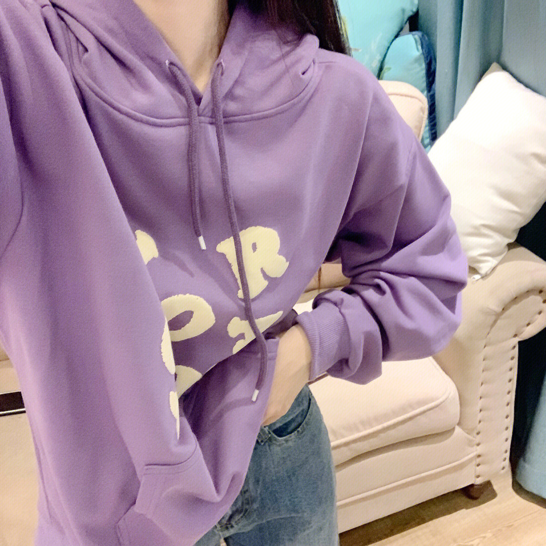 刘耀文紫色卫衣图片