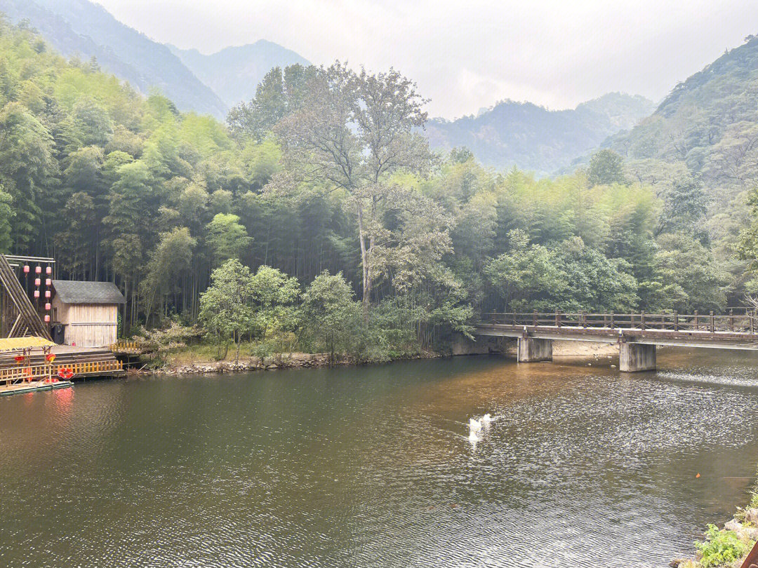 牯牛降风景区在哪里图片