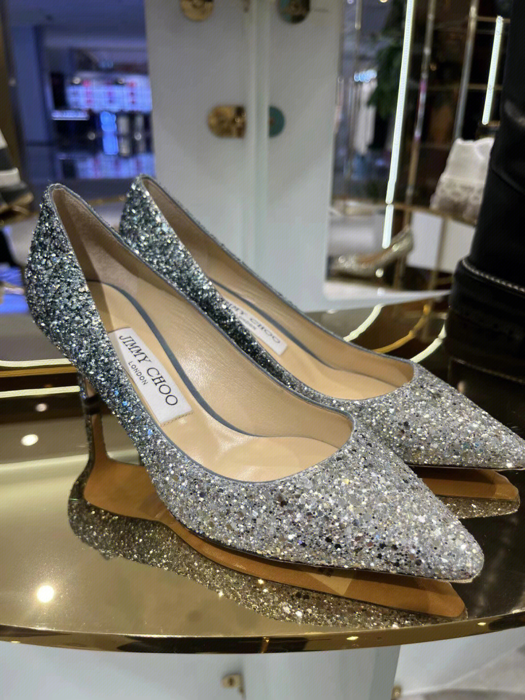 jimmy choo hk图片