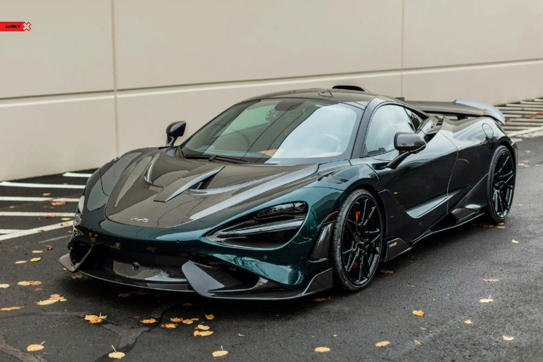 迈凯伦mclaren765lt