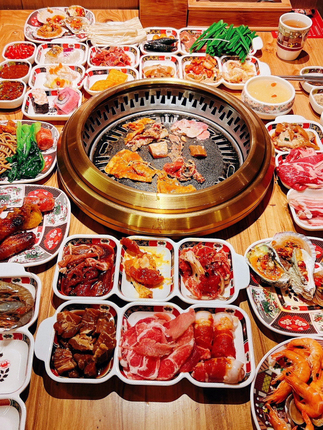 吾悦广场烤肉自助餐图片