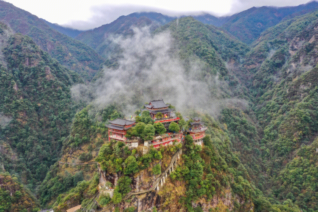 绵阳牛头山图片