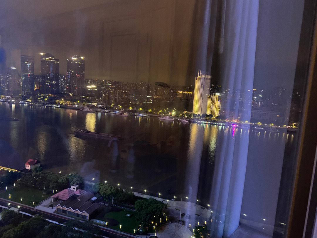 南京夜上海酒店月牙湖图片