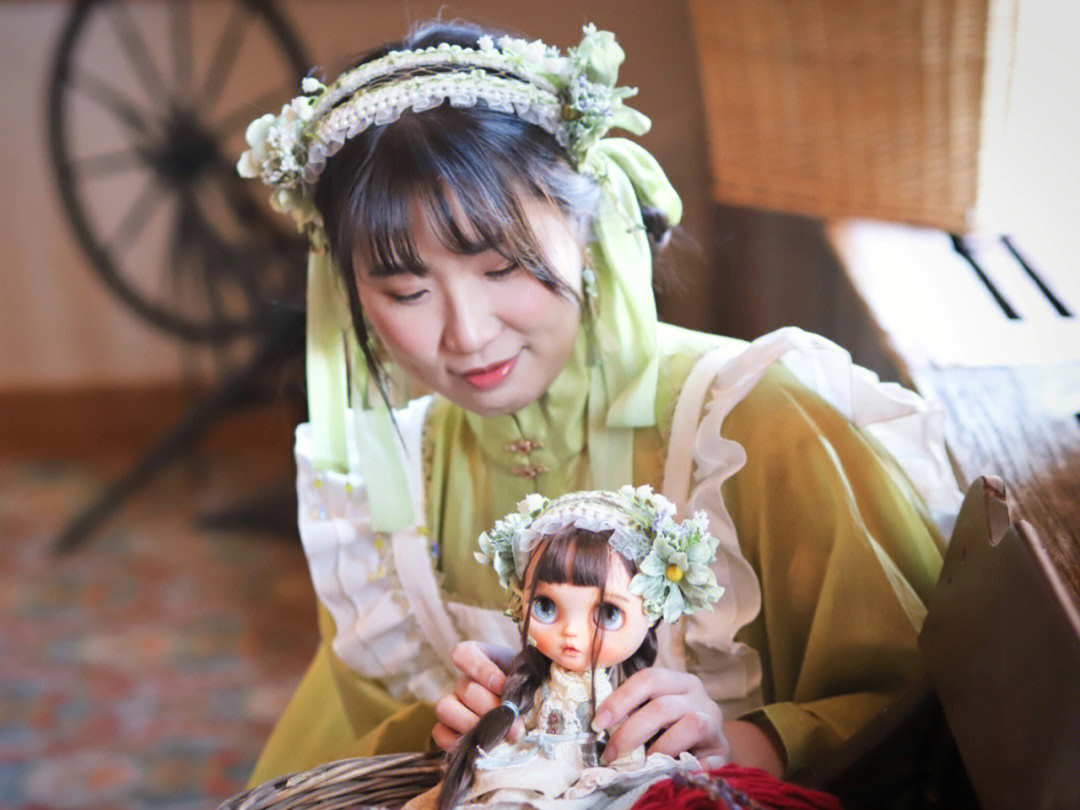 blythe#汉服#lolita头饰:95苦酒津津吖小布衣服:95谢光年的