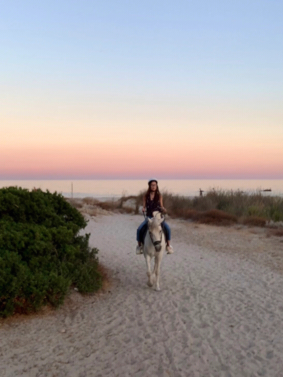 撒丁岛海滩骑马