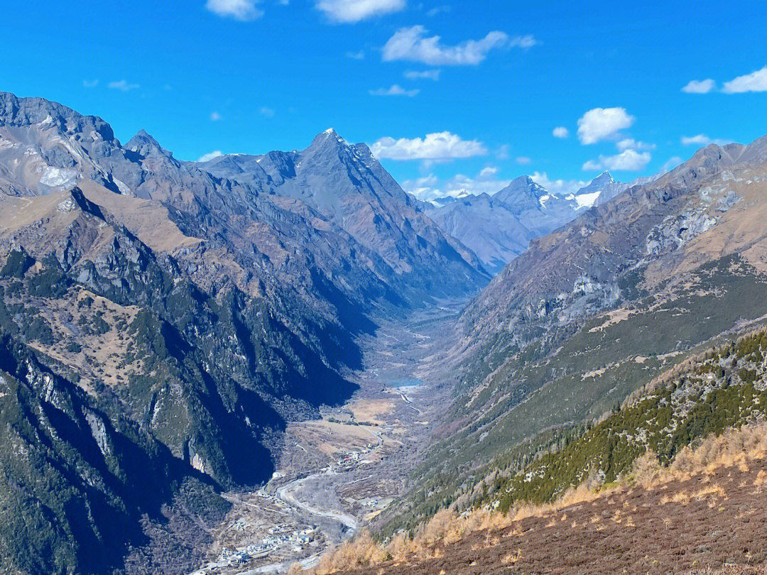 重庆褶皱山图片