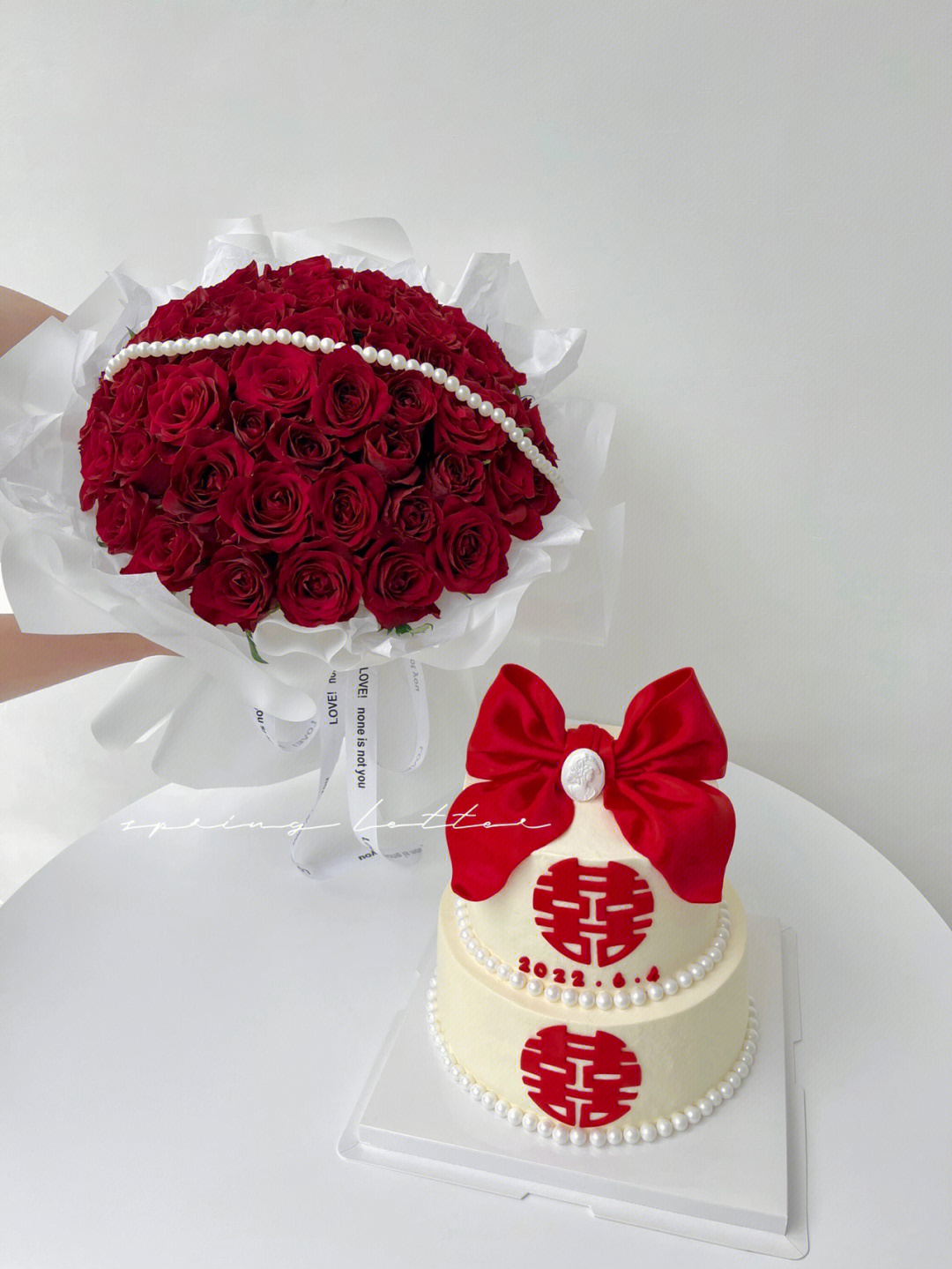 订婚蛋糕7752朵传奇玫瑰无锡蛋糕鲜花店