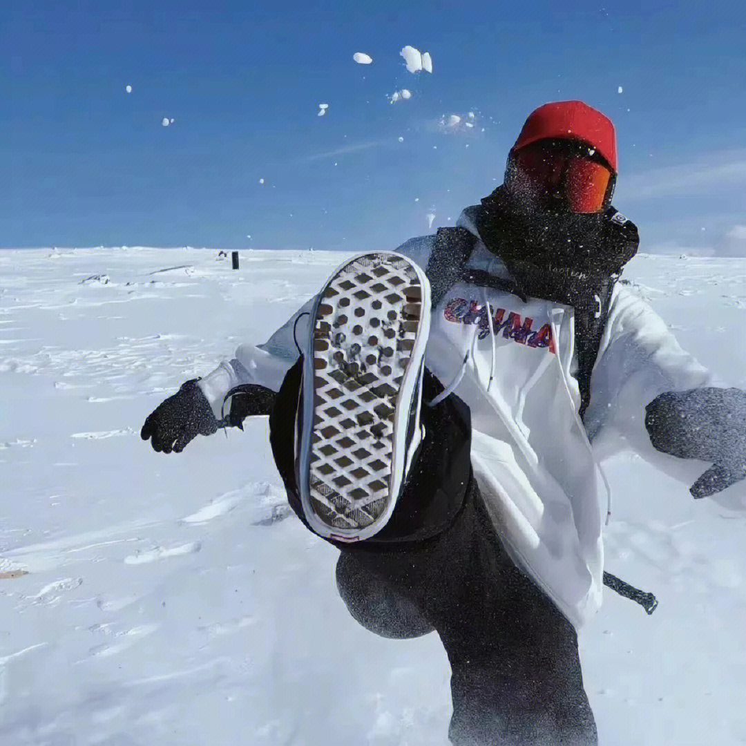 雪地男生头像图片