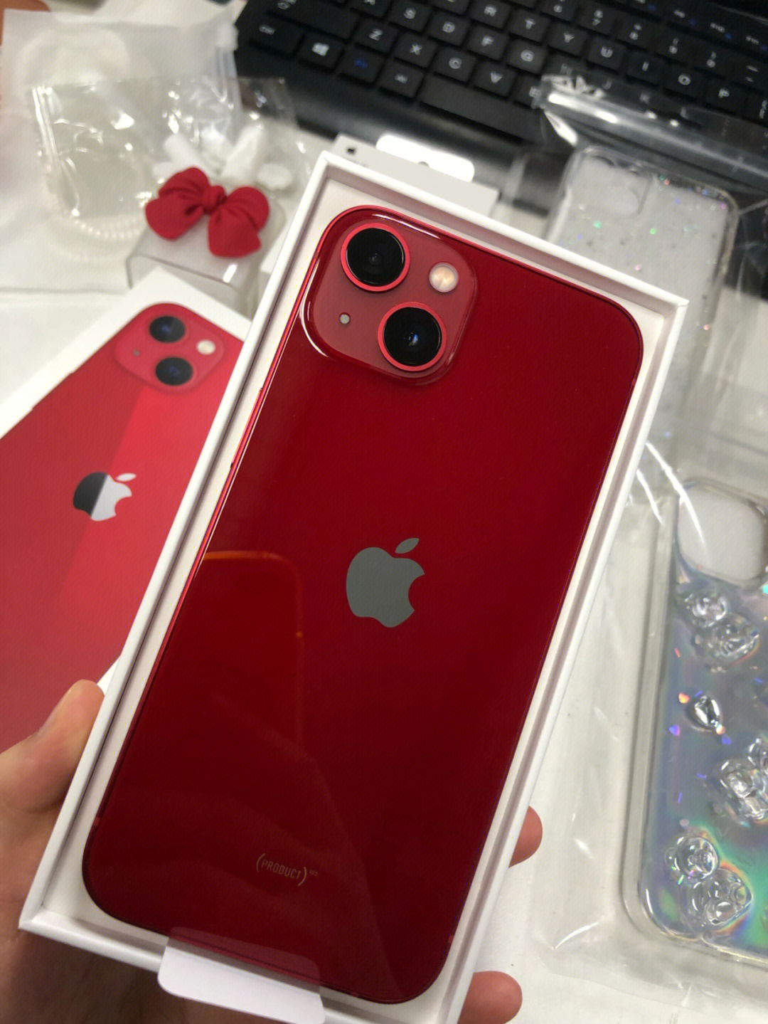 红色iphone13真的太好看了呜呜