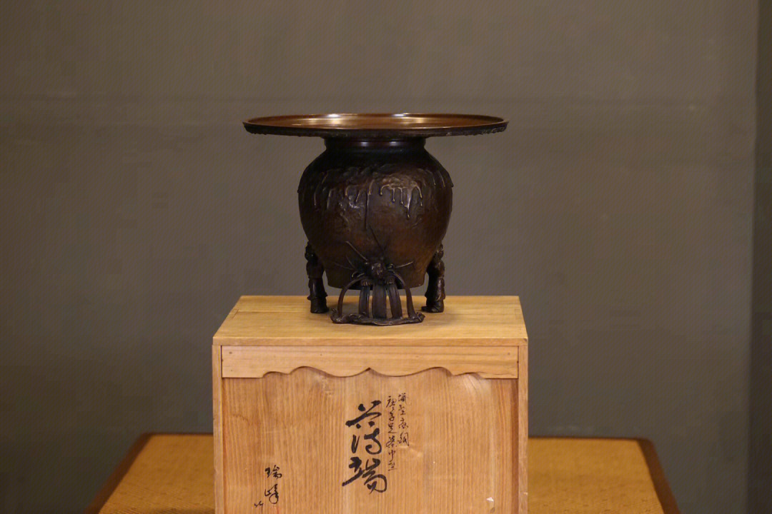 日本名家铜花器