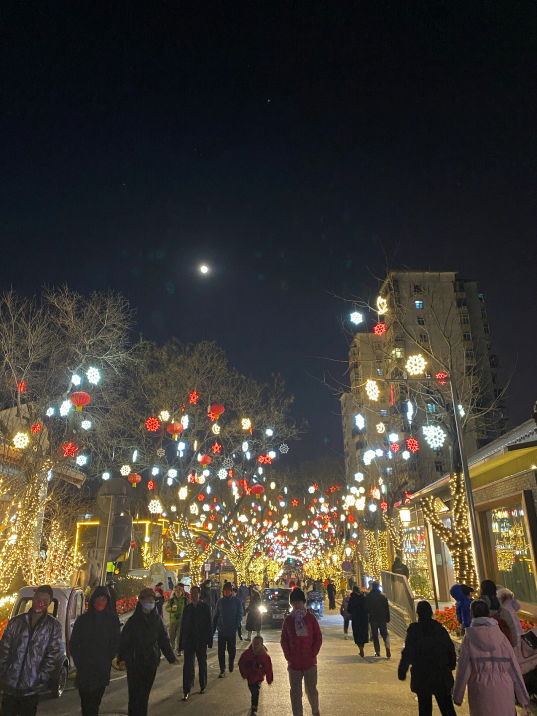 驼铃古道夜景图片