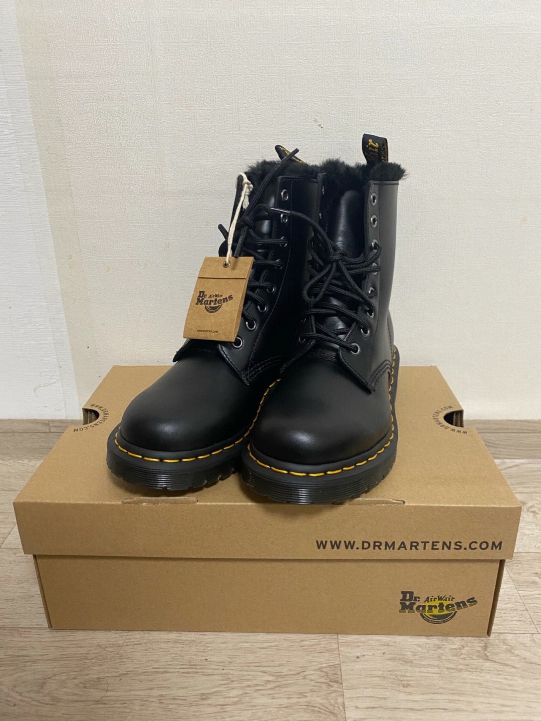 drmartens14608孔马丁靴