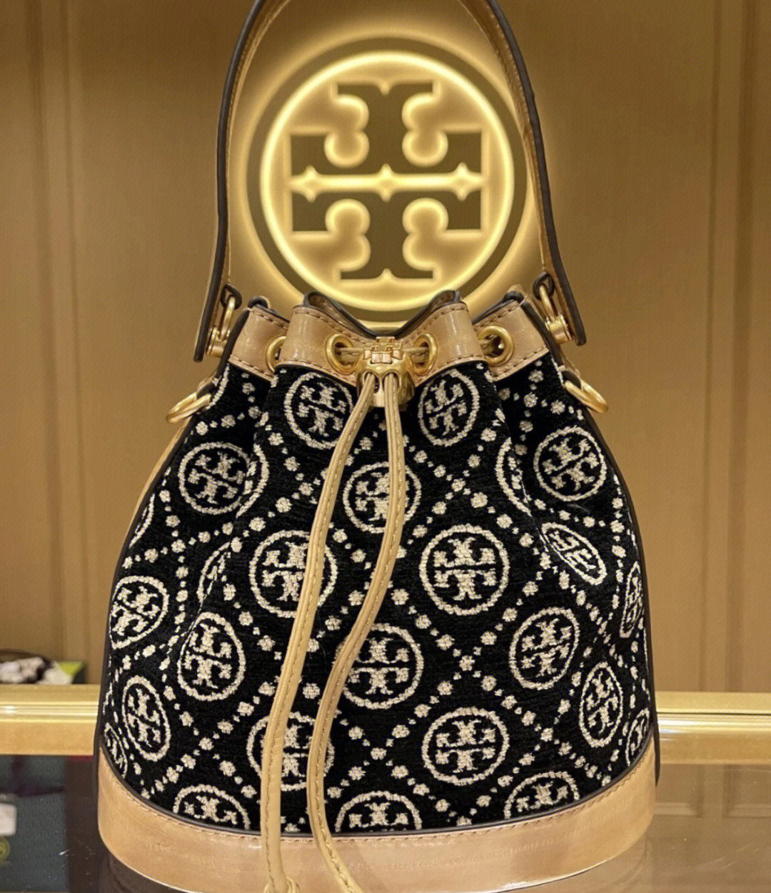 2000 tory burch 汤丽柏琦�logo