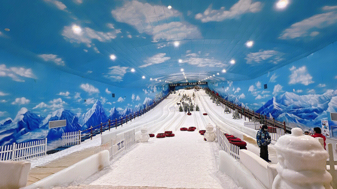 深圳阿尔卑斯滑雪图片