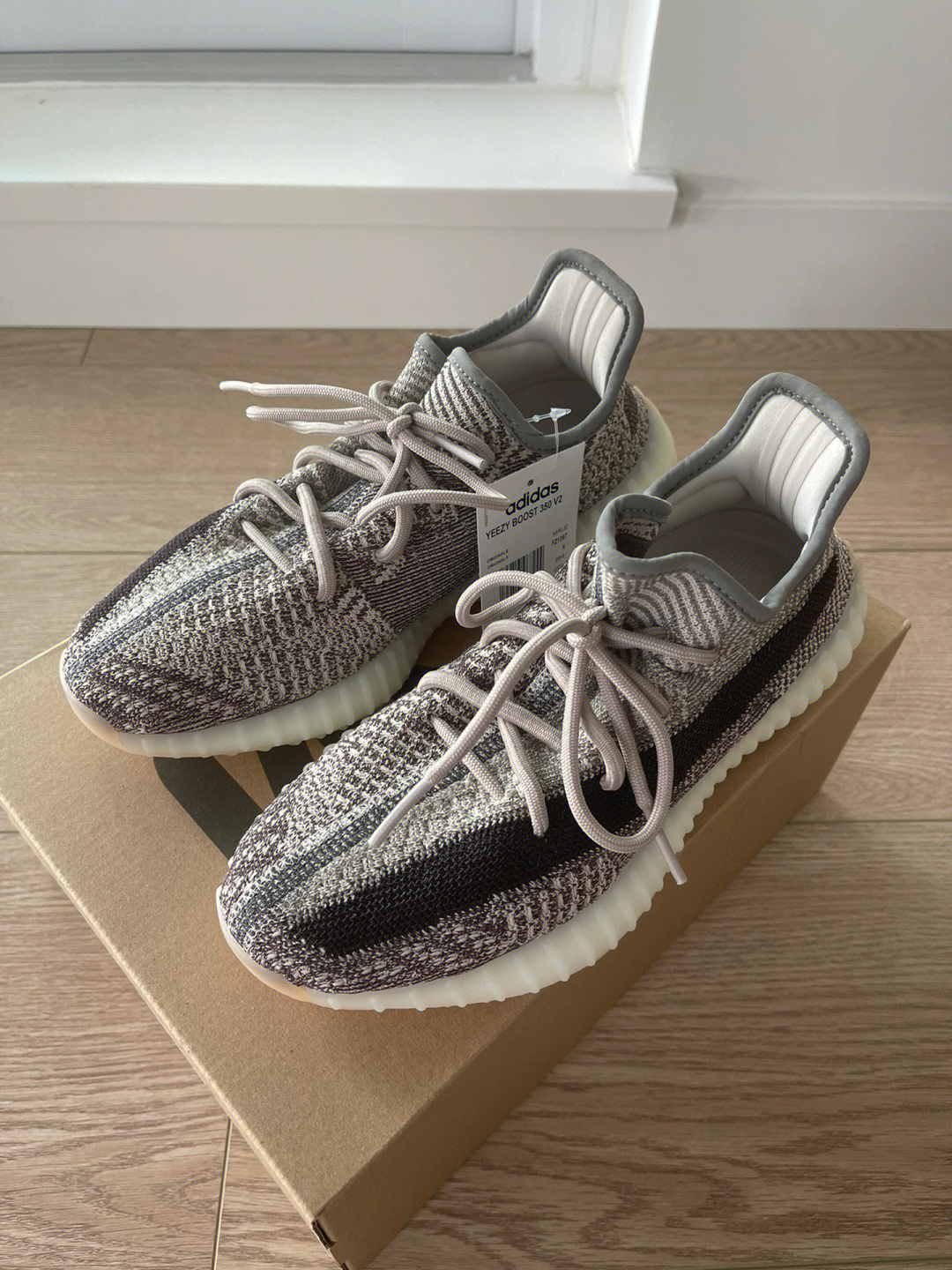 yeezy官网中国图片