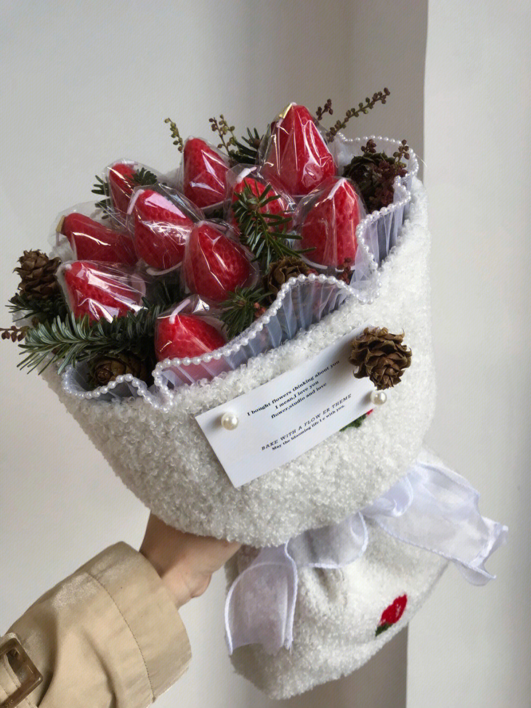 草莓花束的包装方法图片