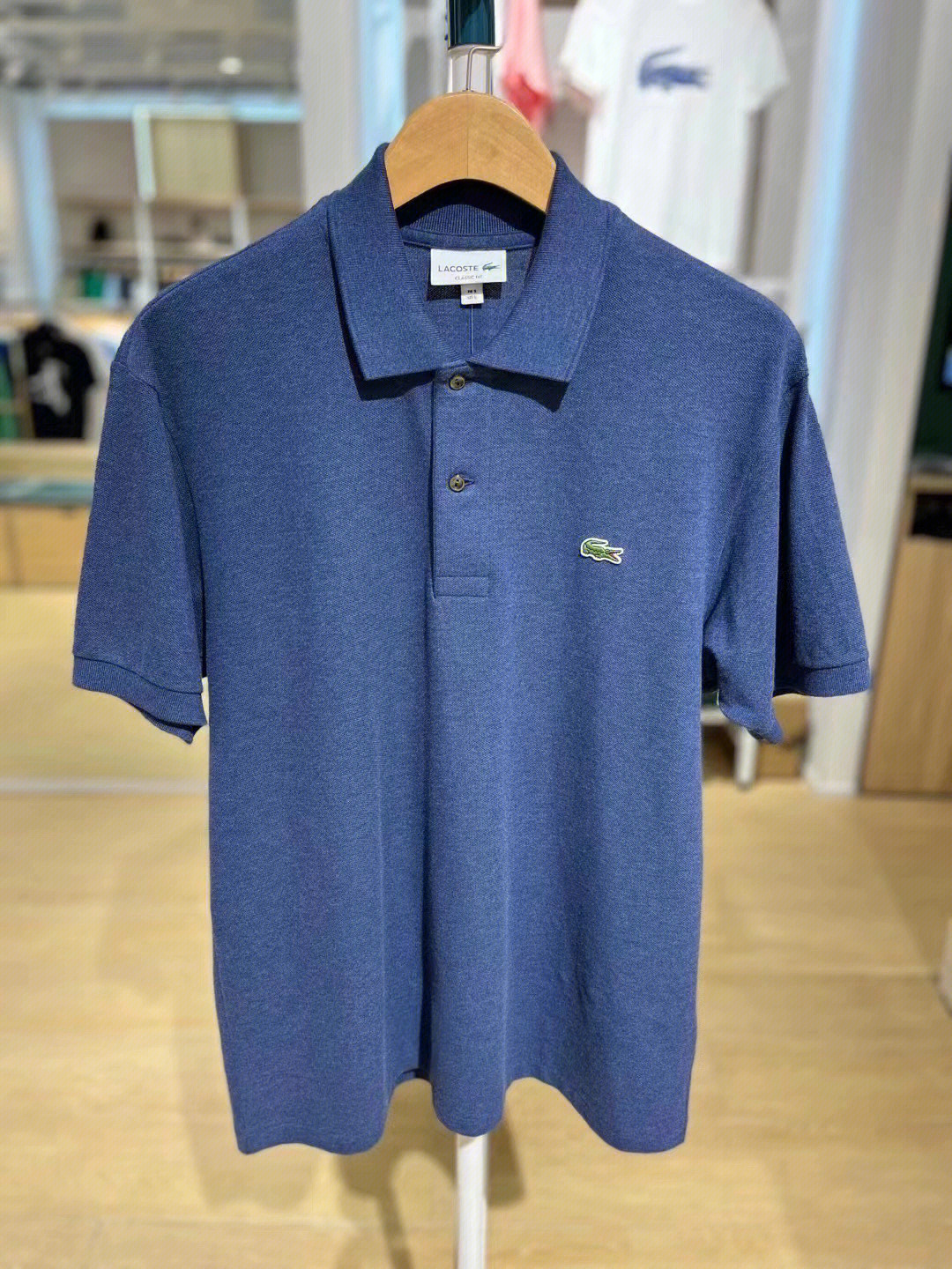 鳄鱼lacoste  