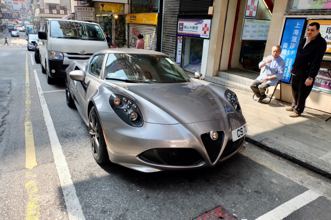 alfaromeo4c图片