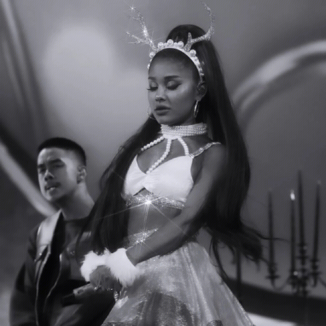 arianagrande巡演图片