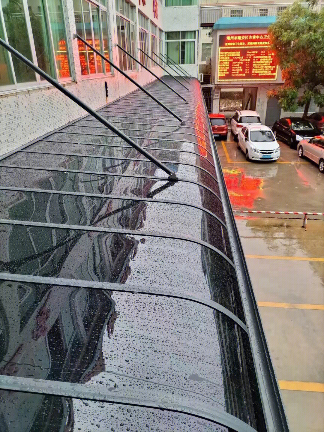 自制推拉雨棚图片